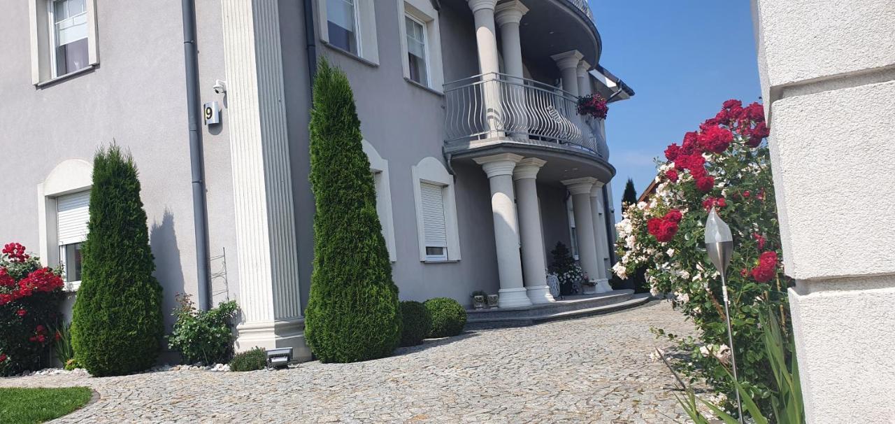 Villa Taan Royal Rewal Εξωτερικό φωτογραφία