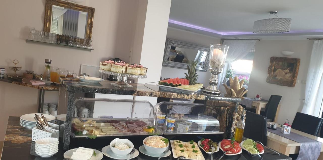Villa Taan Royal Rewal Εξωτερικό φωτογραφία