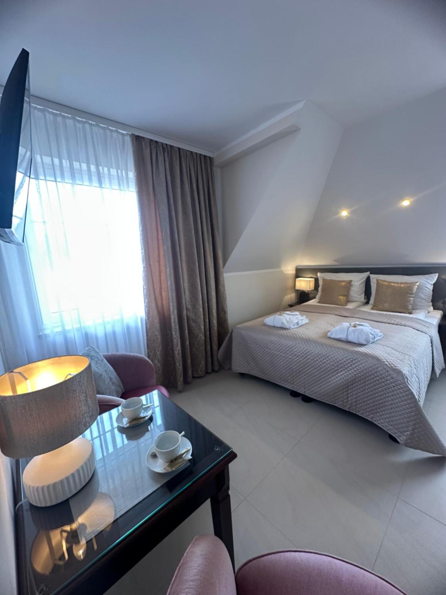 Villa Taan Royal Rewal Εξωτερικό φωτογραφία