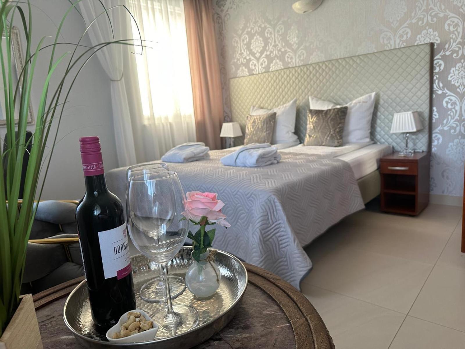 Villa Taan Royal Rewal Εξωτερικό φωτογραφία