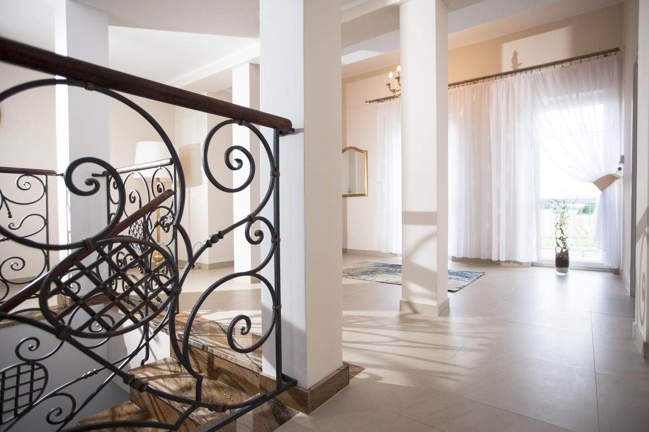 Villa Taan Royal Rewal Εξωτερικό φωτογραφία